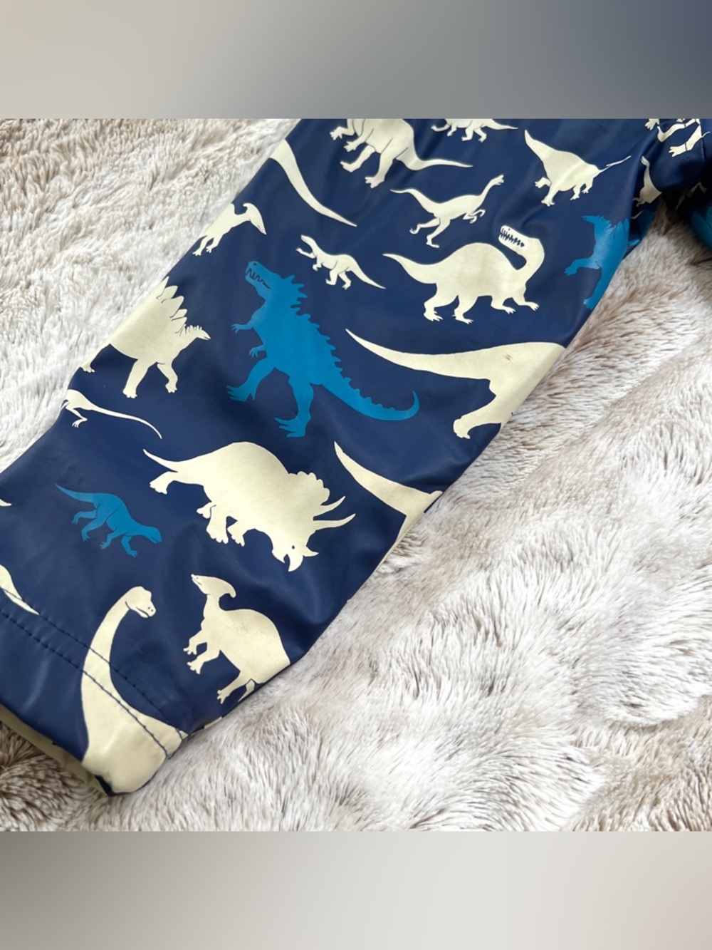 ๐ฆ6๐ฆHatley Kids Dinosaur Print Navy Blue White Snap Raincoat Jacket - Picture 9 of 11
